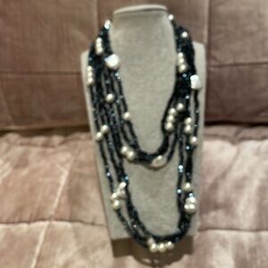 Gardenia Coin Pearl Crystal Necklace Black and White NWTS 40-43”